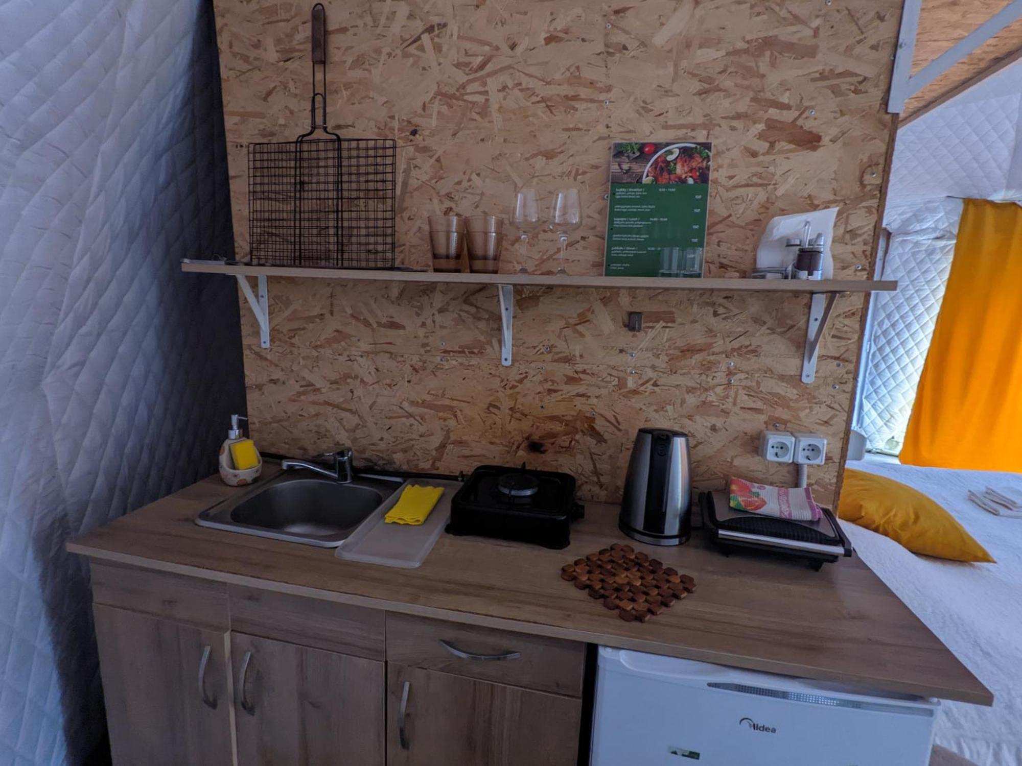 Ajara Glamping Kokotauri Luxury tent
